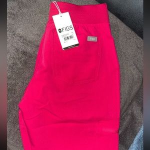 Ultra Rose Zamora Figs